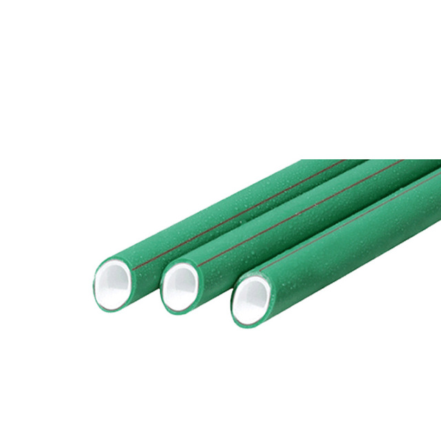 公司引進目前最先進的管材自動生産線和注塑成型機